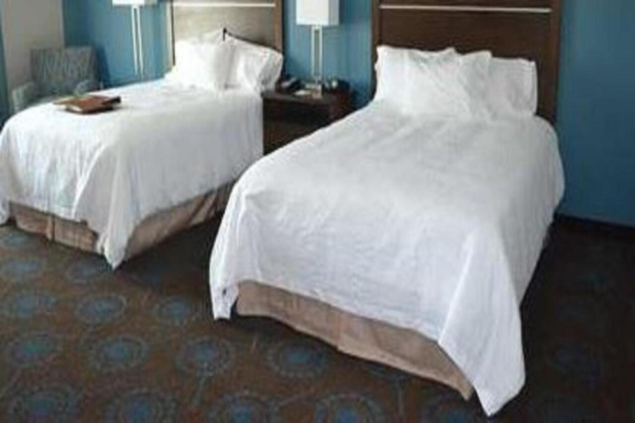 Hampton Inn & Suites Aberdeen/Apg South Edgewood Bagian luar foto
