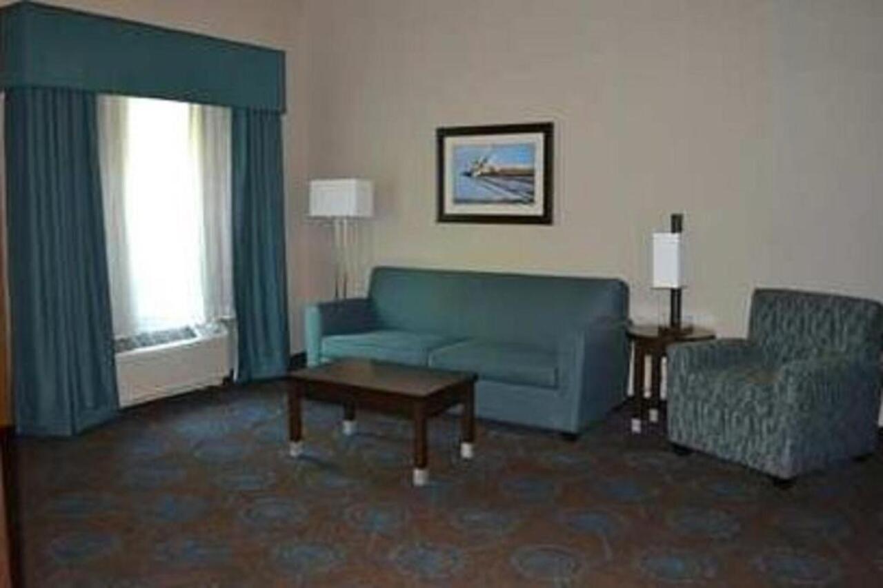 Hampton Inn & Suites Aberdeen/Apg South Edgewood Bagian luar foto
