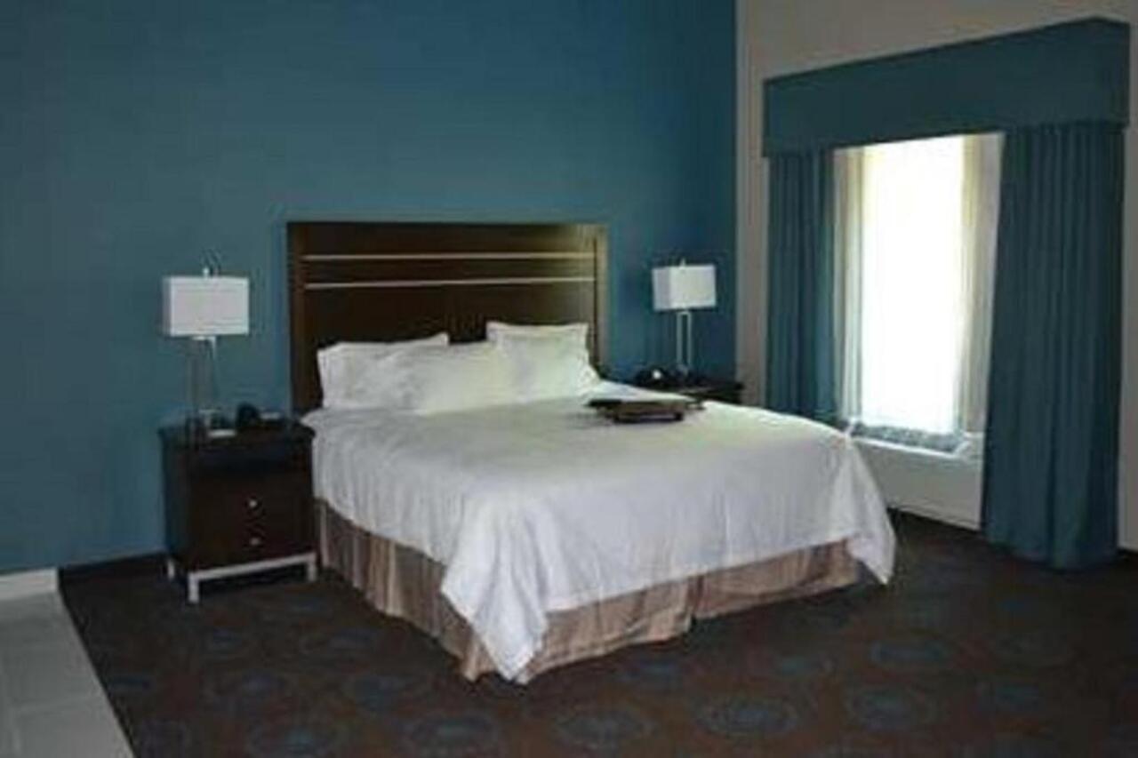 Hampton Inn & Suites Aberdeen/Apg South Edgewood Bagian luar foto
